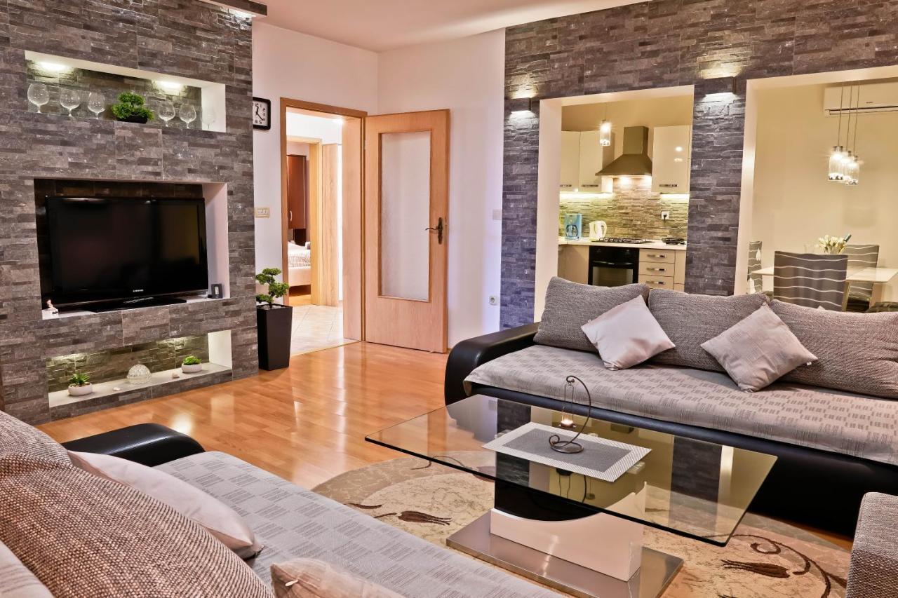 Apartment Suncica Pula Eksteriør billede