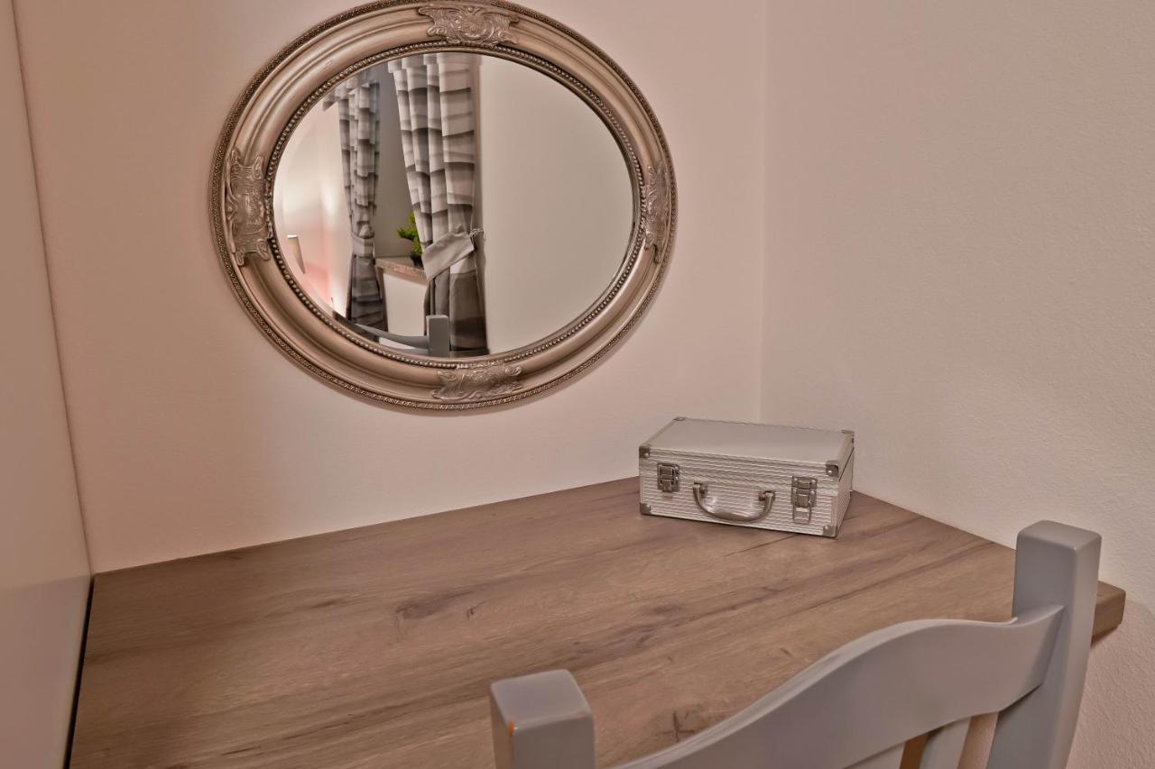 Apartment Suncica Pula Eksteriør billede